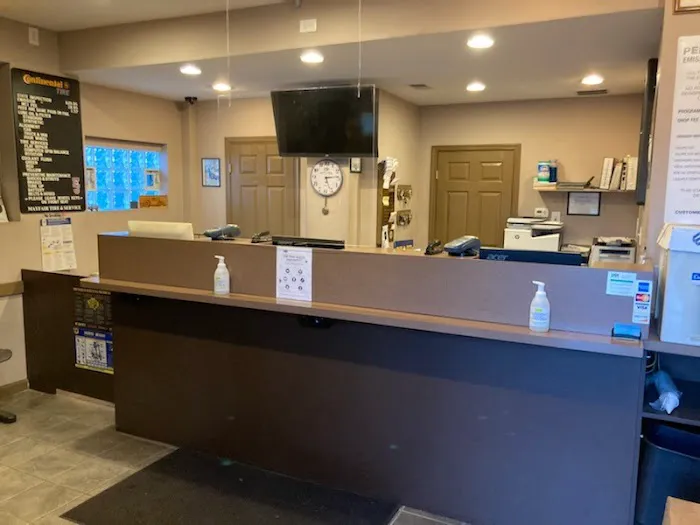 Mr. Tire Auto Service Centers 3