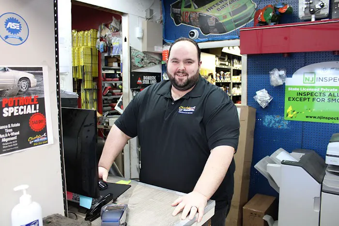 Charlie's Complete Auto Service 3