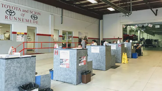 Service Center at Toyota of Runnemede 9