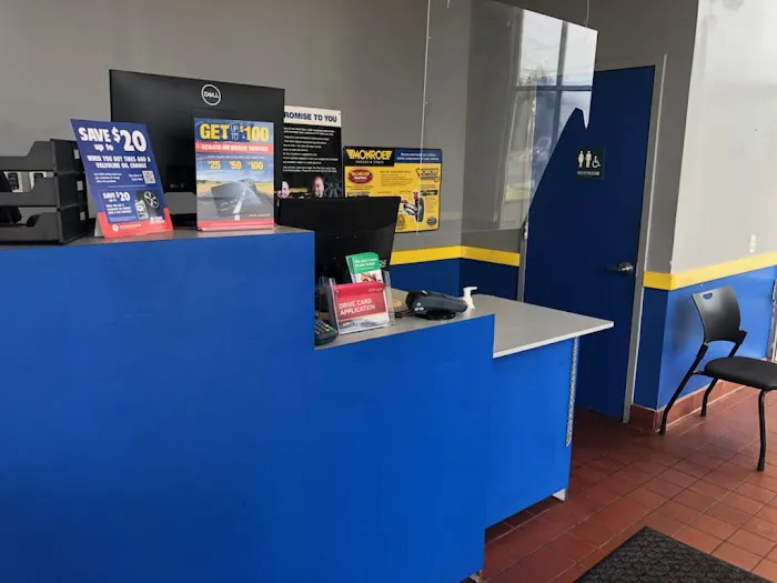 Monro Auto Service and Tire Centers 6
