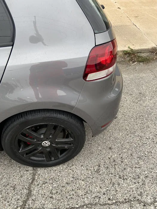 Collex Collision Experts 1