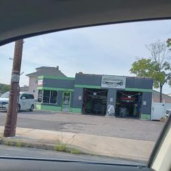 Empressive Auto Repair ico