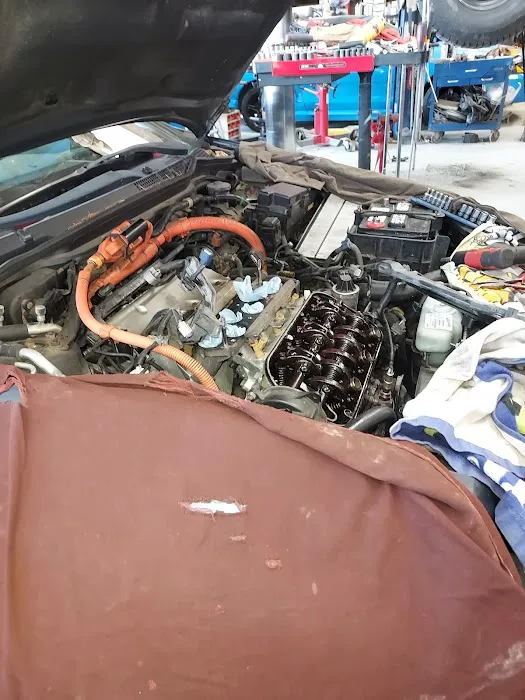 Billy Brown's Auto & Truck Services 1