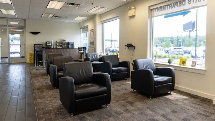 Service Center at Holman Ford Maple Shade 4