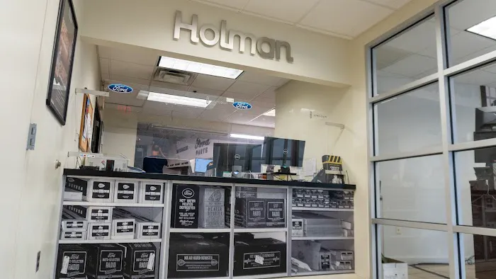 Service Center at Holman Ford Maple Shade 3