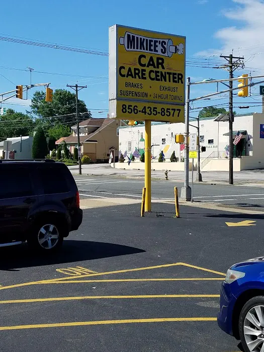 Mikiee's Car Care Center 3
