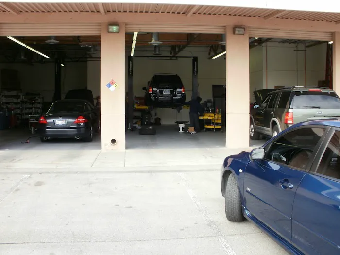 Dave's Auto Repair 1