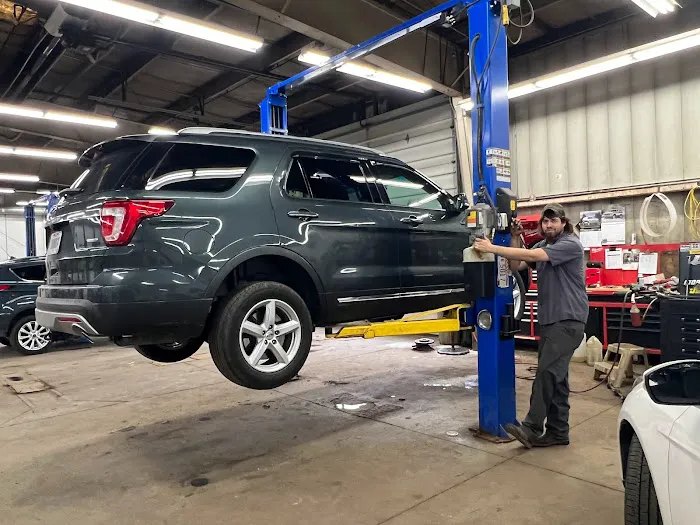 Don Tester Ford Inc Service 4