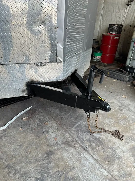 Wades Truck & Trailer Repair 1