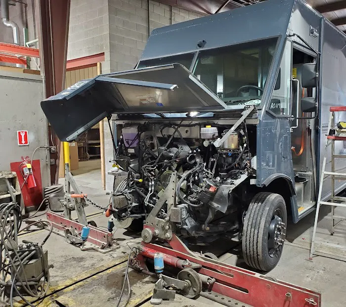 Great Lakes Collision Center 2