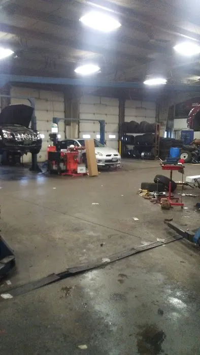 Mark Knupp Muffler & Tire 4