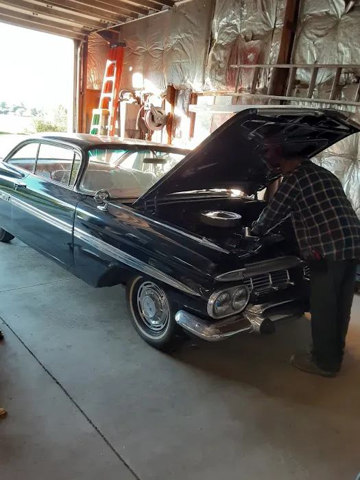Shorty' Garage & Classic's 1