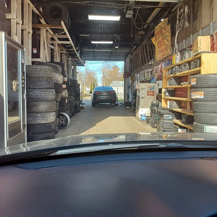 Steve's Tires & Batteries 3