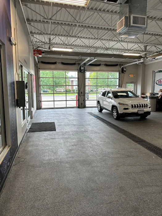 Byers Chrysler Jeep Dodge Ram Service Center 4