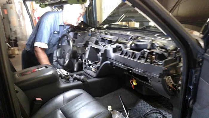 Accel Automotive, Tire and Towing Kettering 1