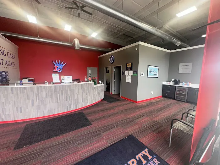 Liberty Collision Center - Franklin 9
