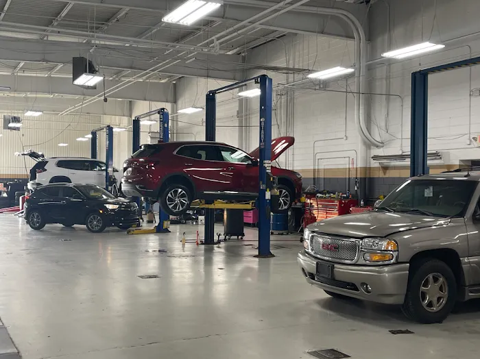 Bob Ross Buick GMC Service 8