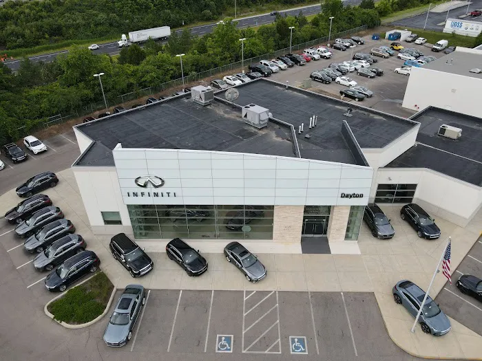 Evans INFINITI of Dayton Service Department 6