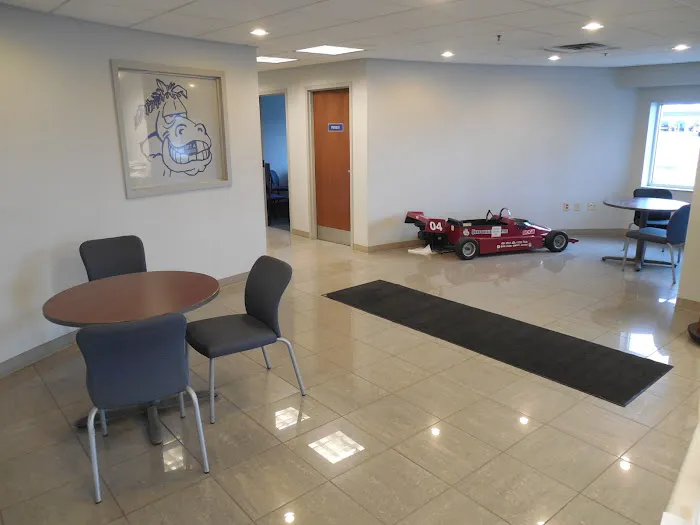 Voss Collision Center and Body Shop 9