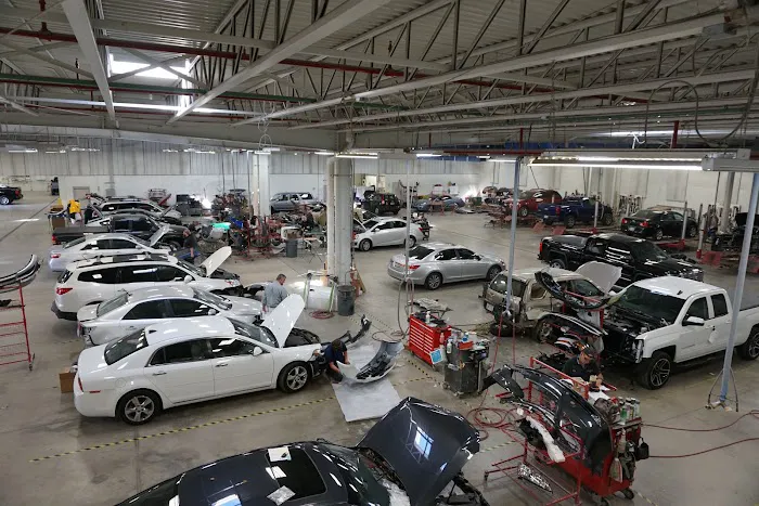 Voss Collision Center and Body Shop 6
