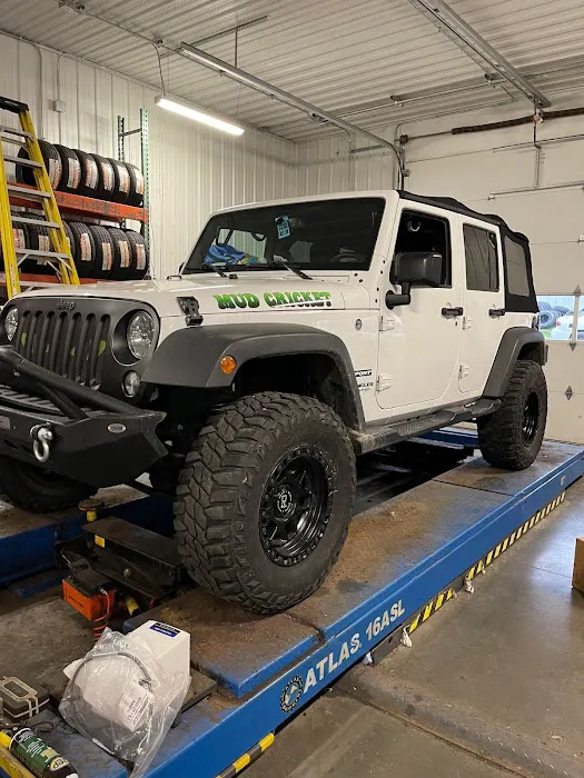 Chuck Wait Tire 0