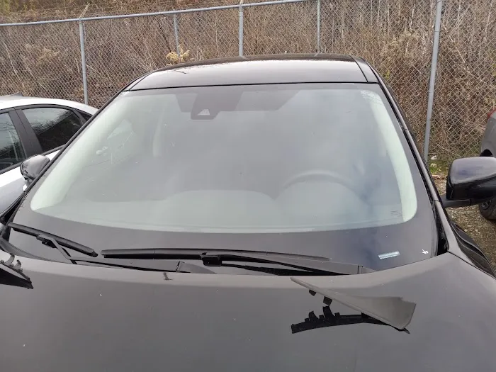 J's Auto Glass 1