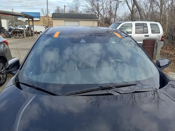J's Auto Glass 0