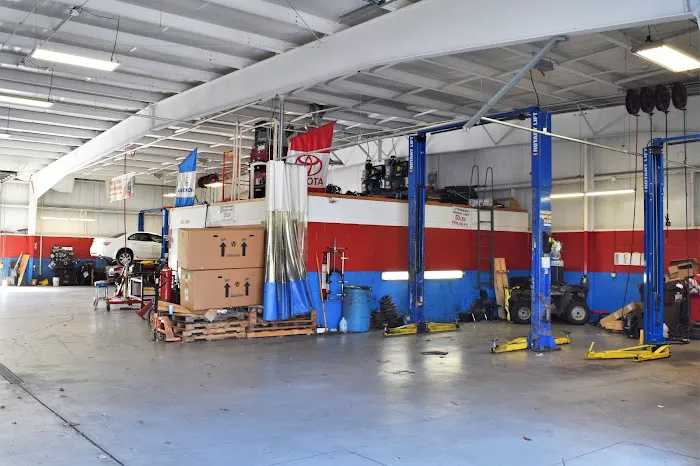 Glockner Toyota Service Center 1