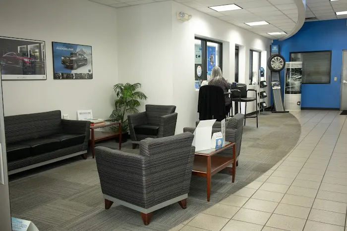Glockner Honda Service Center 9