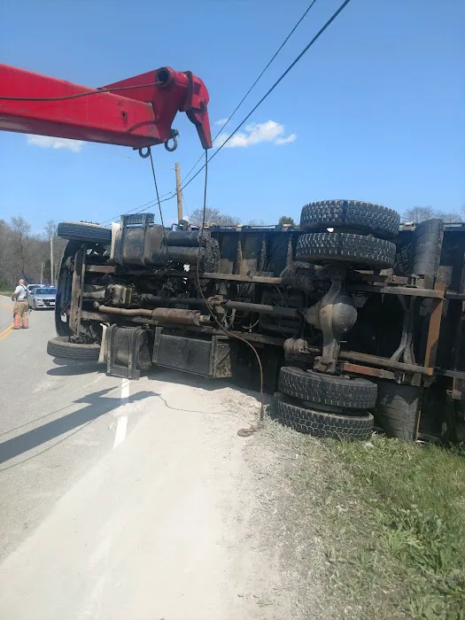 Boyd's Transmission & Wrecker 9