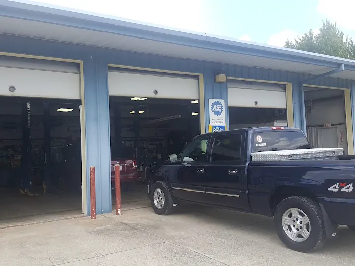 Dave's Auto Service & Tires Center 0
