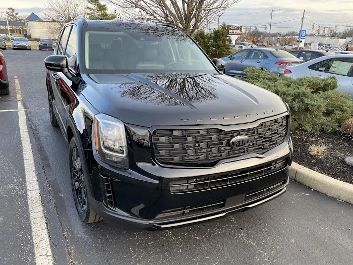 Kings Kia Service Center 7