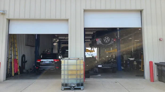 Jeff Wyler Chrysler Dodge Jeep RAM of Eastgate - Service Center 4
