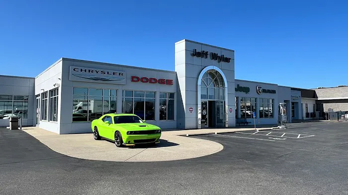 Jeff Wyler Chrysler Dodge Jeep RAM of Eastgate - Service Center 6
