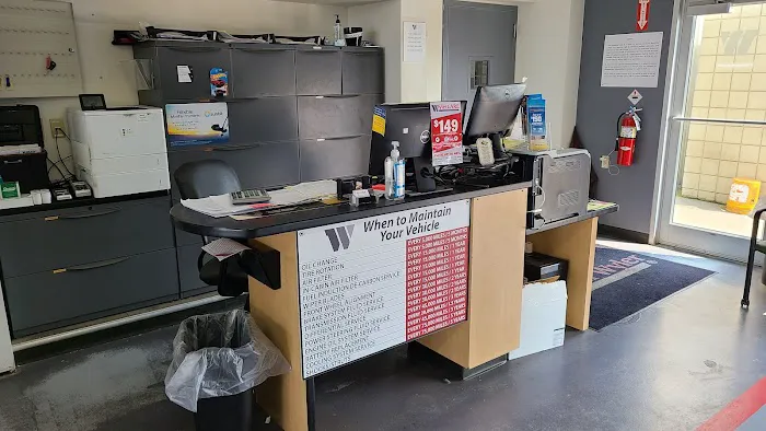 Jeff Wyler Chrysler Dodge Jeep RAM of Eastgate - Service Center 9