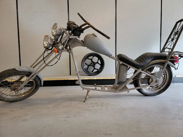 Gillespie's Parts and Service 5