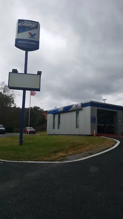 Valvoline Express Care 4