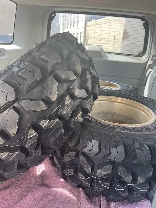 IN & OUT TIRE Clarksburg 1