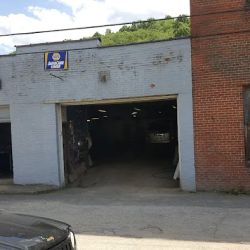 Davis Auto Repair ico