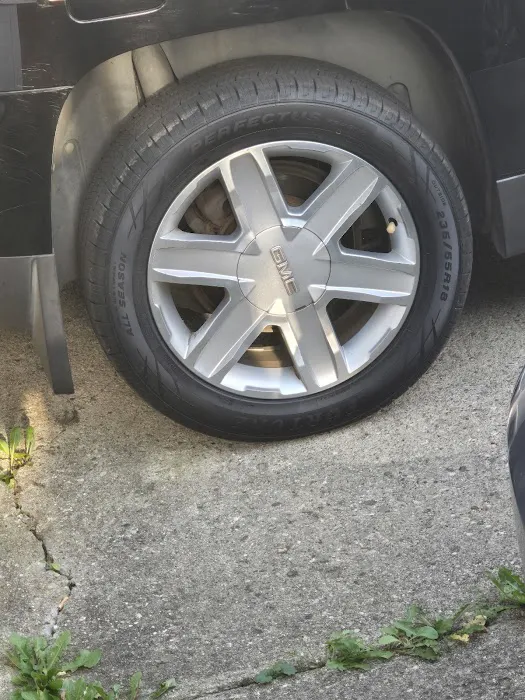 RNR Tire Express 8