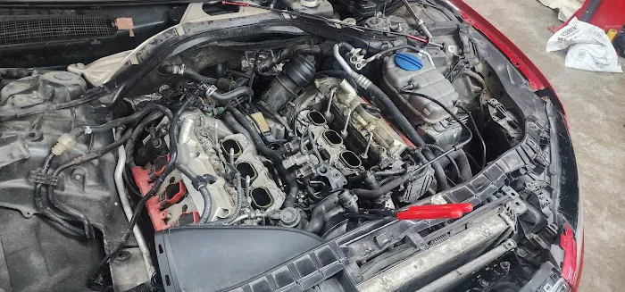 Boone's Auto LLC 4