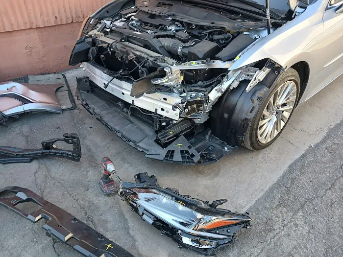 Platinum Auto Repair & Collision 0
