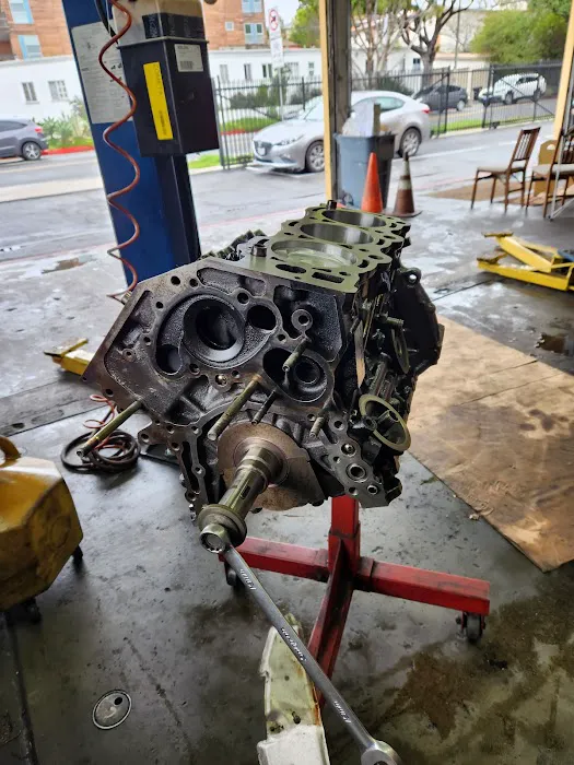Kondo Motors Automotive 4