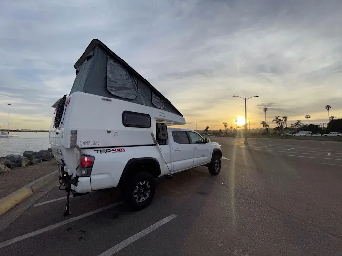 Campluxe Cabovers 6