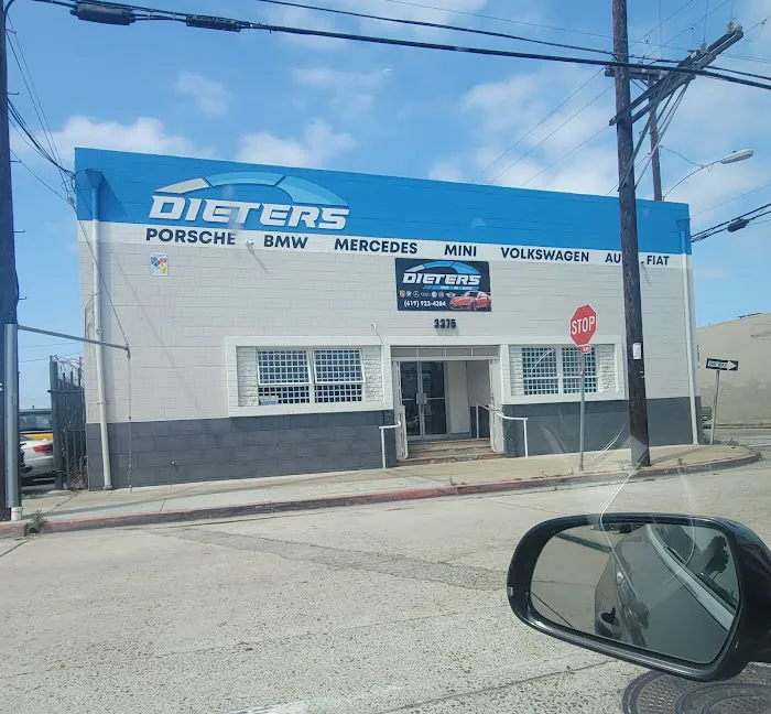 Dieter's Porsche & BMW Service 9