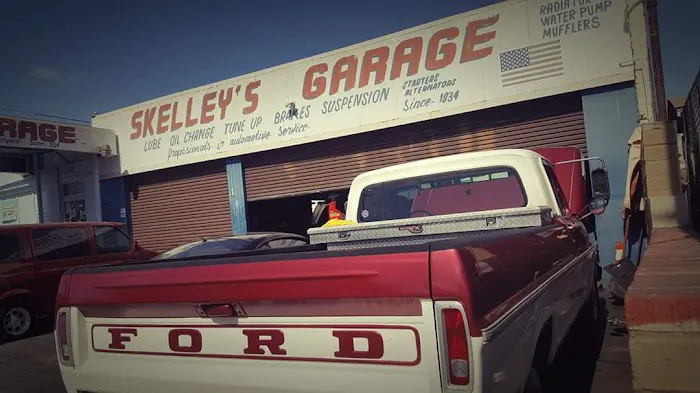 Skelleys Garage 2