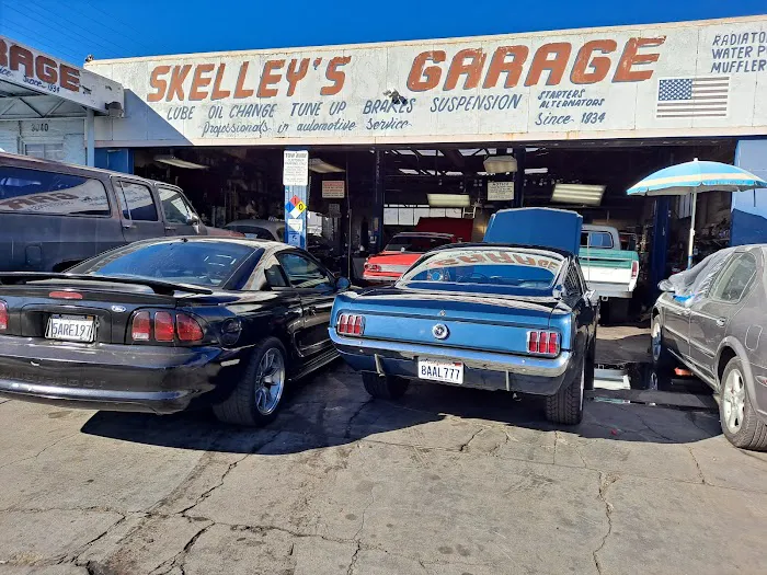 Skelleys Garage 6