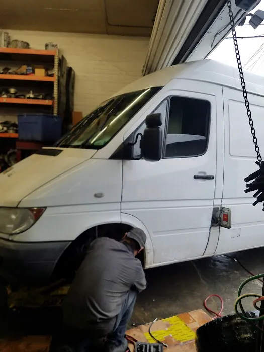 Gory's Auto Repair 1