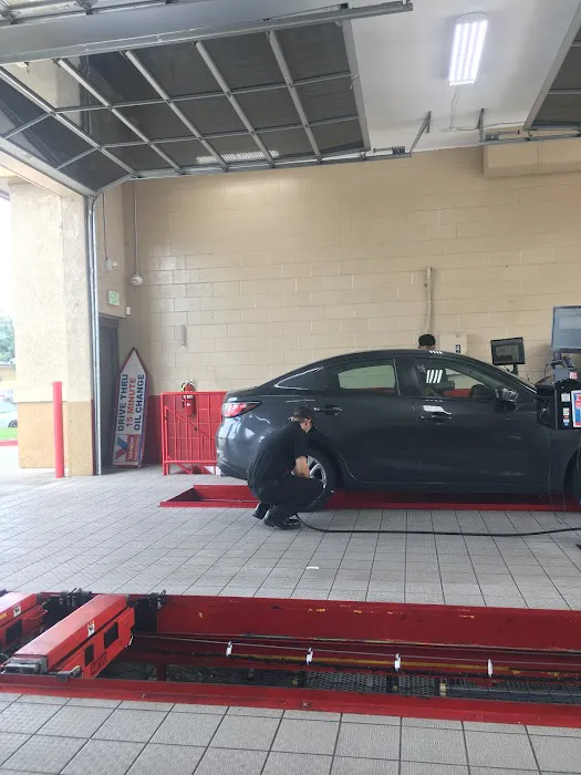 Valvoline Instant Oil Change 3