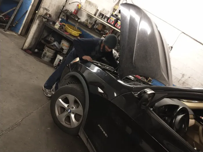 A&H Auto Repairs 3